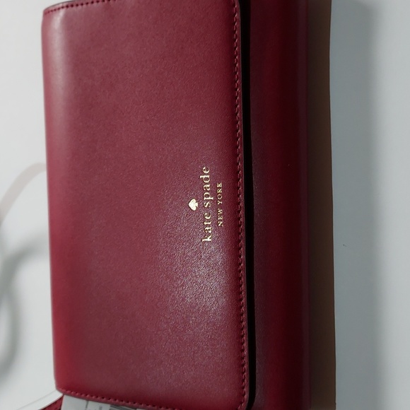 Kate spade Kerri ♠️ Smooth Leather Cranberry crossbody,  NWT - Picture 5 of 12